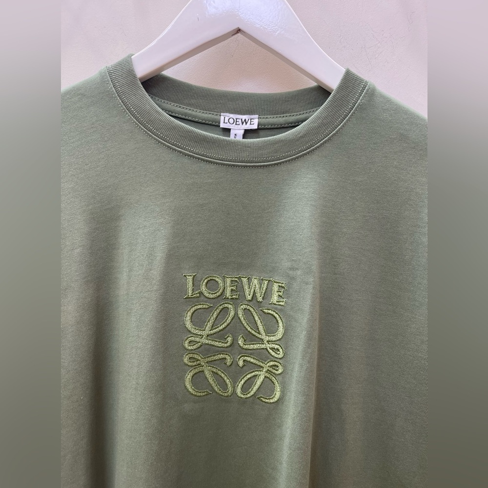 Men’s t shirt